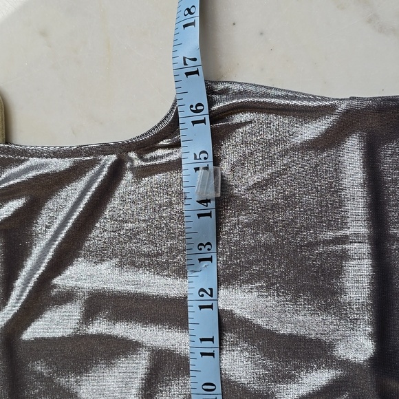 NWT Ann Taylor metallic silver top size medium - Picture 13 of 14